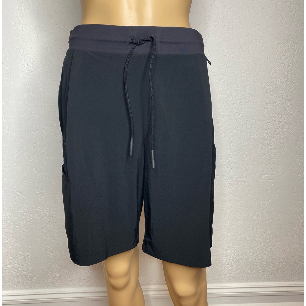 Athleta Venture Bermuda Short Womens Size 8 Black 9 Inseam Euc Athleta Venture Bermuda Short Womens Size 8 Black 9 Inseam Euc